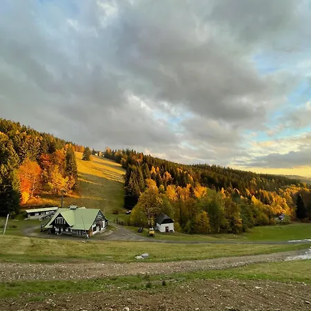 Horska Termoska Alpesi faház *